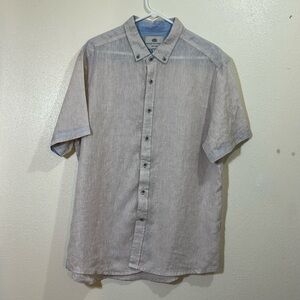 Report Collection men’s 100% linen tan, sort sleeved shirt. Size XL